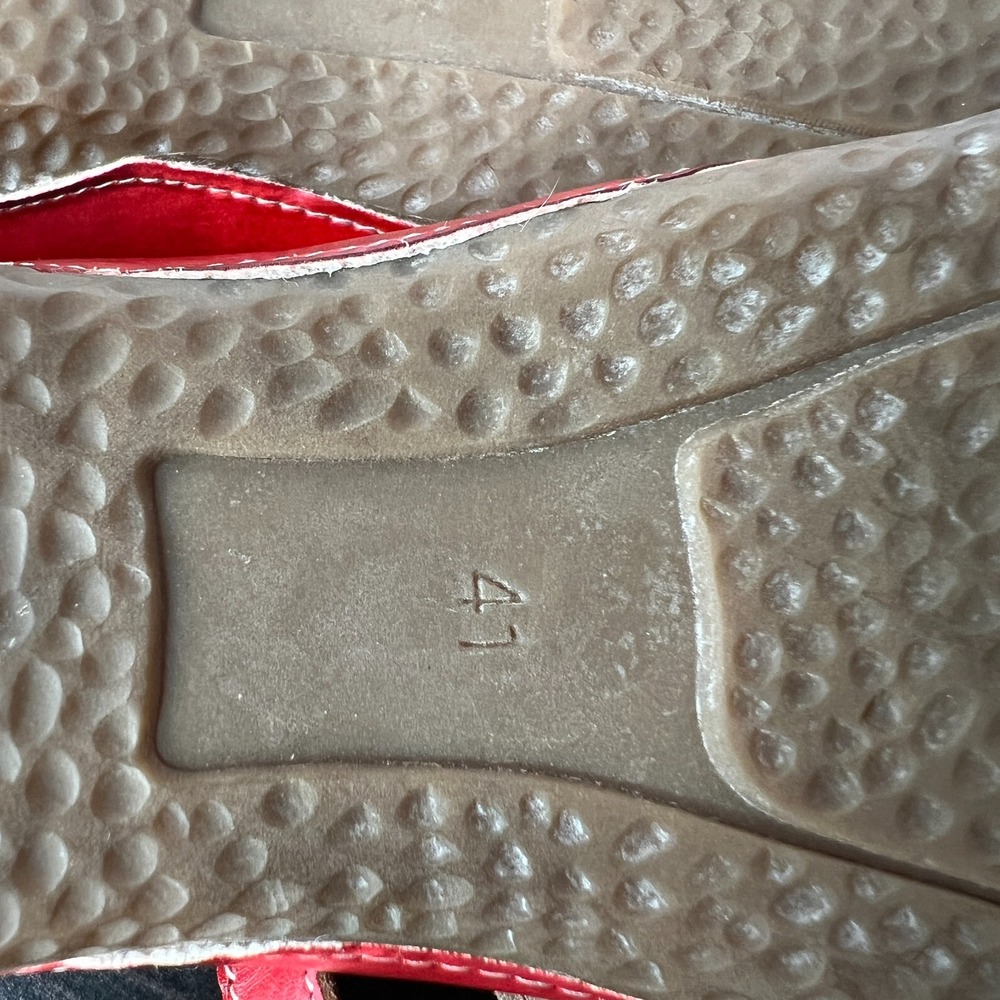 Spring Step Red Multicolor Moccasins - Picture 11 of 13